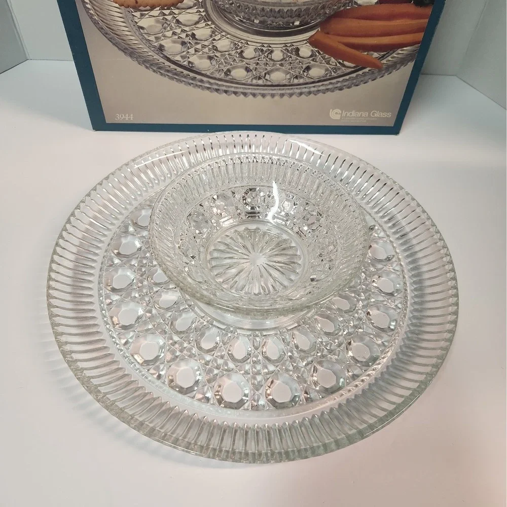 Indiana Glass Crystal Happenings 2 Pc. Windsor Chip 'N' Dip Set VTG w/ Box